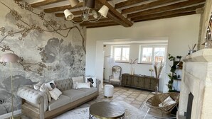 Lounge - Aurefees (Ellon)