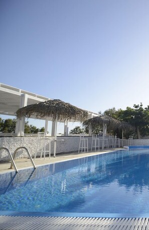 Pool - Aspro Phos (Santorini)