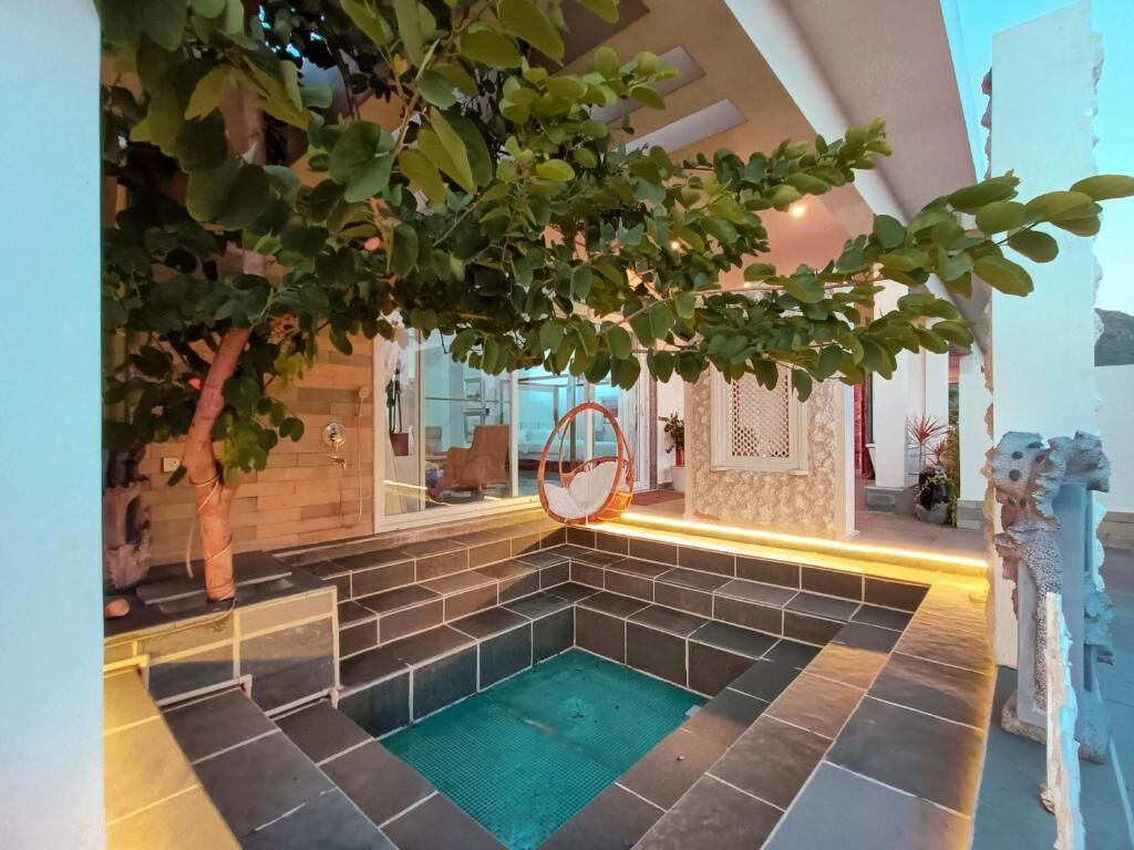 Ulkouima-allas, lämmitetty uima-allas