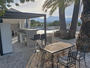 Restauration extérieure