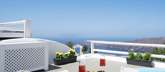 Saint Sin Suites