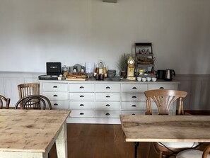 Tägliches inbegriffenes Frühstücksbuffet