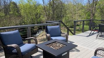 Apartment, Private Bathroom (Creekside Waterfall ) | Exterior