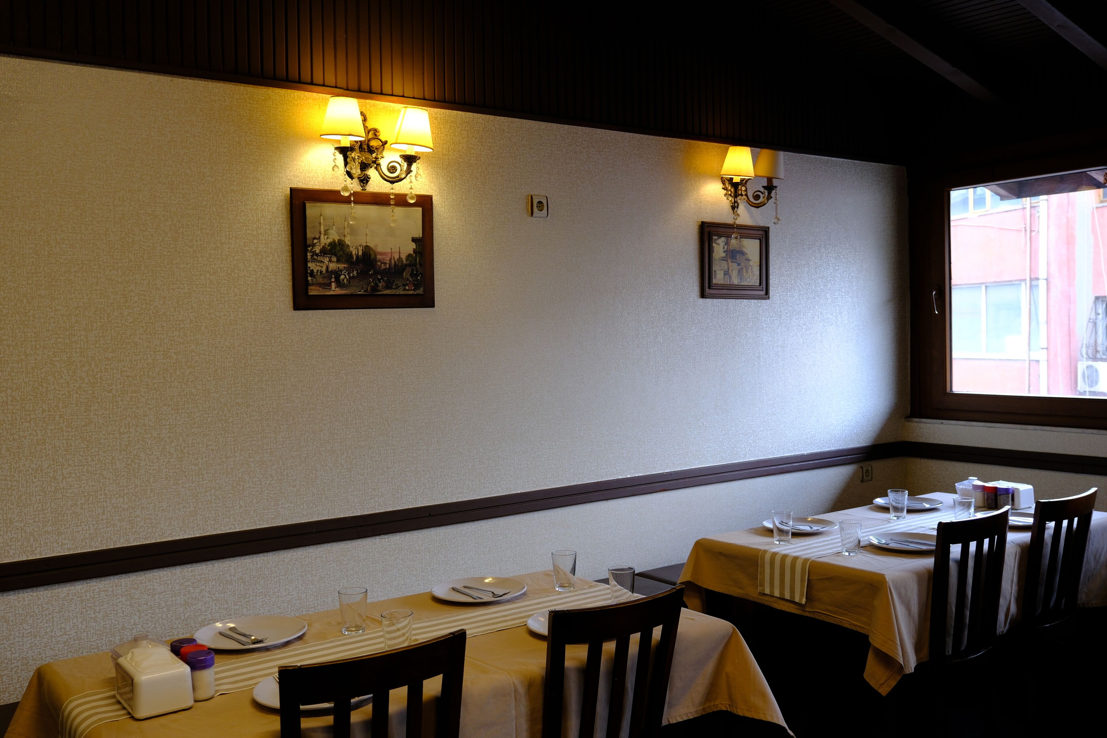 包含每日自助早餐