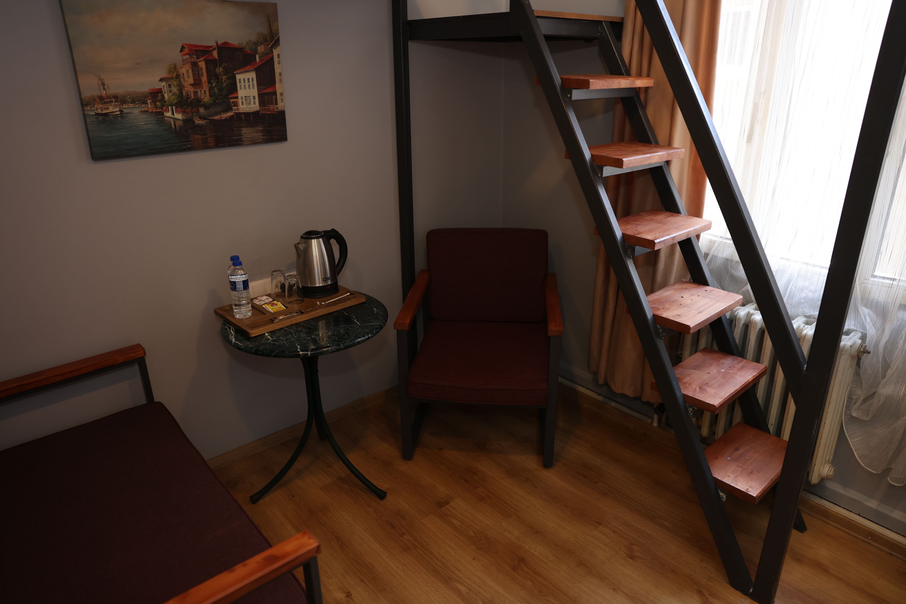 deluxe double room | 1 bedroom, free minibar items, free wifi, bed sheets