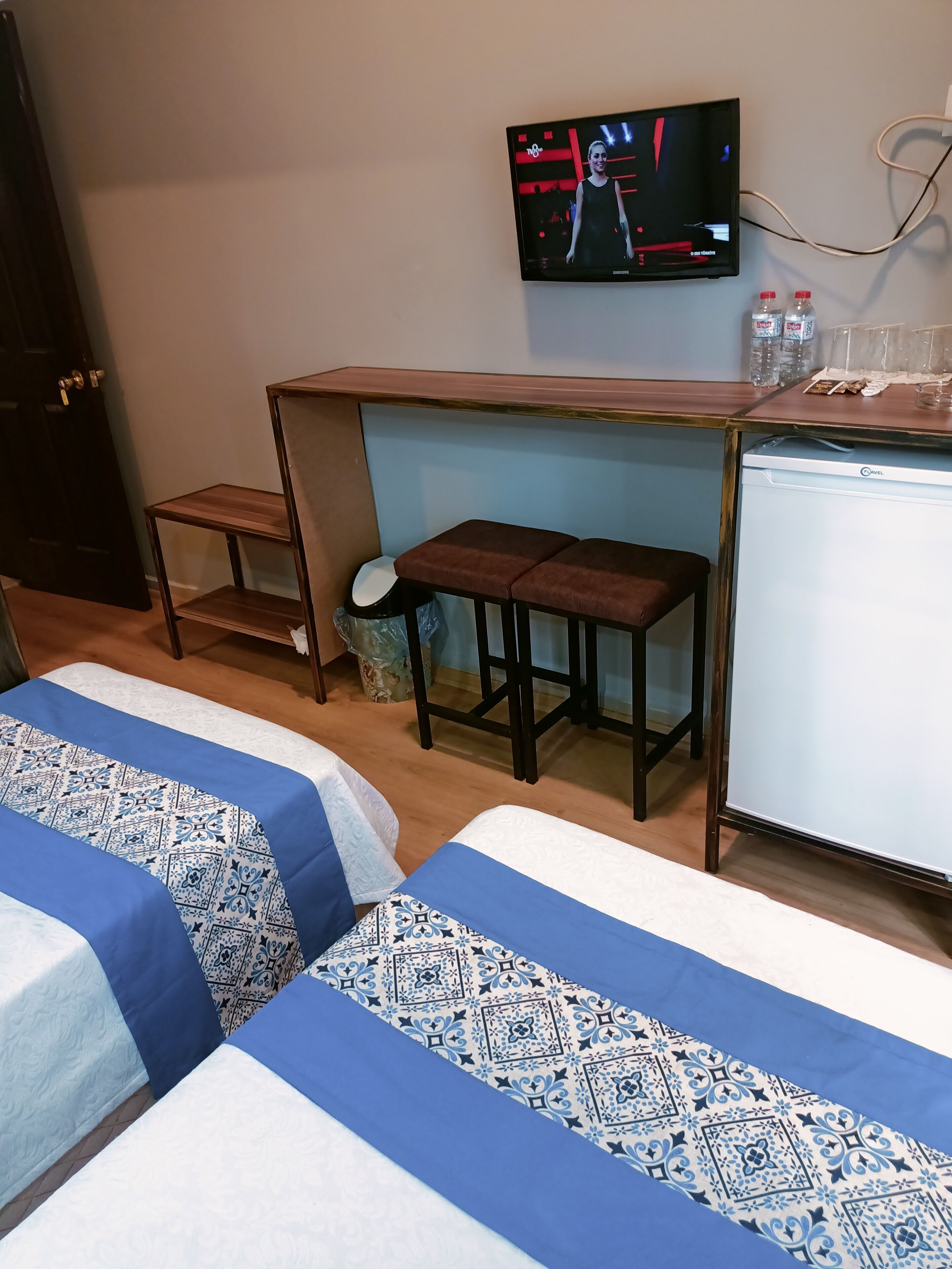 standard triple room, 3 single beds, city view | 1 bedroom, free minibar items, free wifi, bed sheets