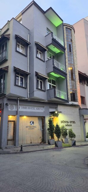 Exterior - DÜNYA OTEL ADANA (Adana)