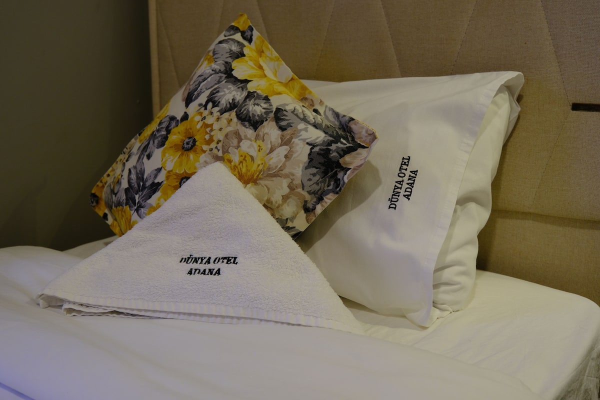 Mini-bar avec articles gratuits, Wi-Fi gratuit, draps fournis