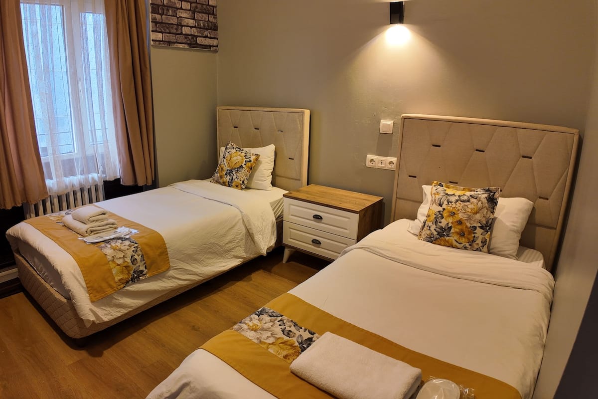 Mini-bar avec articles gratuits, Wi-Fi gratuit, draps fournis