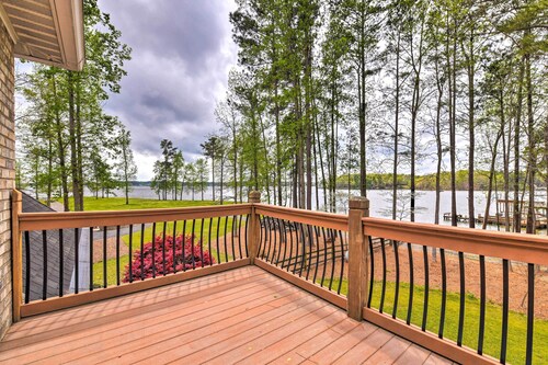 Dock & Fire Pit: Mt Gilead Villa on Lake Tillery