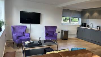 Apartment | 2 bedrooms, WiFi