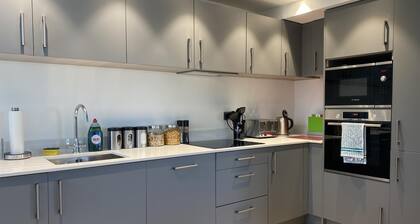 CH Apt 11 2bed in Bath