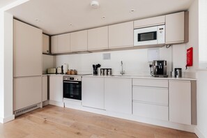 2 bedrooms, WiFi - CH Apt 4 2bed in Bath (Bath)