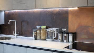 Apartment | Private kitchen | Stovetop, highchair