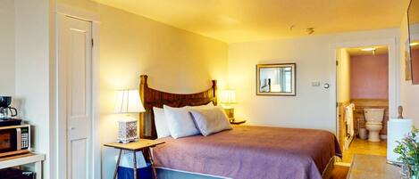 1 chambre, fer et planche à repasser, Wi-Fi, draps fournis