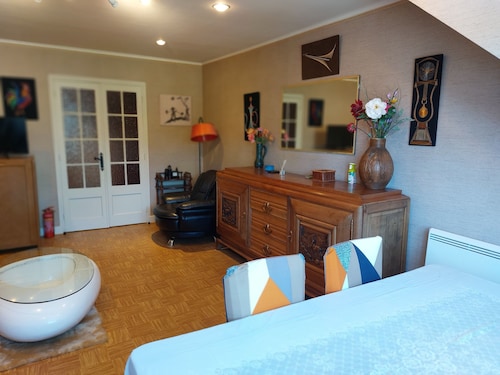 SEASONAL RENTALS (vacations, weekends or short stays...)