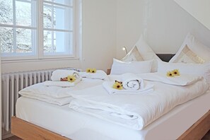 4 bedrooms, WiFi, bed sheets - Villa Primavera with roof terrace (Nesselwang)