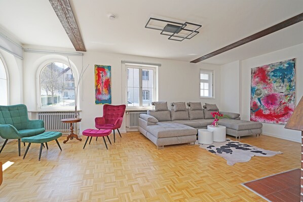 TV - Villa Primavera with roof terrace (Nesselwang)