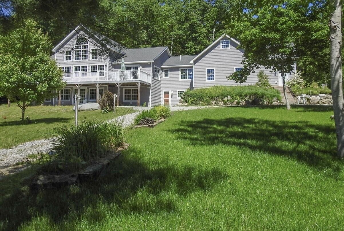 Moose Pond Maine Escape Family and Pet Friendly!