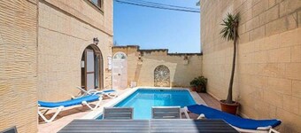 Ta Mikiel u Marija Farmhouse