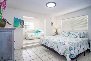 4 bedrooms, free WiFi, bed sheets