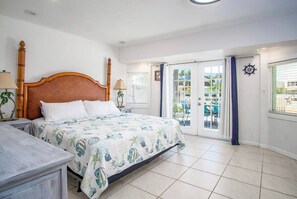 4 bedrooms, free WiFi, bed sheets