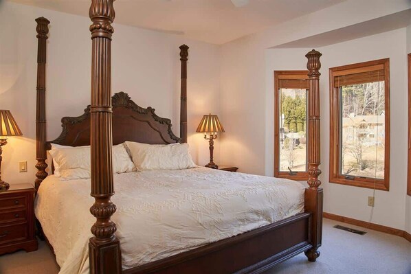 3 bedrooms, WiFi, bed sheets