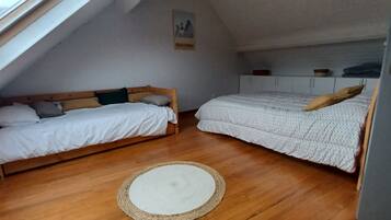2 slaapkamers, een strijkplank/strijkijzer, gratis wifi