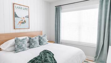 6 habitaciones, tabla de planchar con plancha y wifi gratis