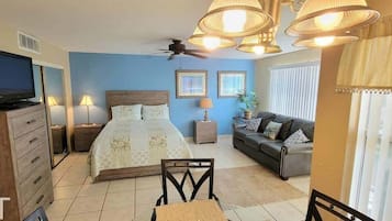 Condo, 1 Bedroom | 1 bedroom, iron/ironing board, free WiFi