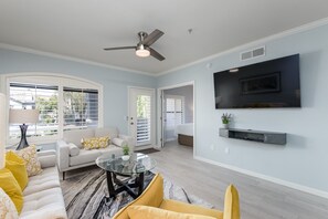 Condo, 2 Bedrooms | Living area | Smart TV - Villa Escape 2 Bedroom Condo by Redawning (Scottsdale)