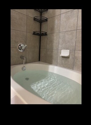 Bathtub