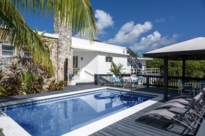 Pool - Newly Remodeled Beachfront Estate w/Pool, Hot Tub, Views, Walk to Rest./Bar (N Palmetto Point)