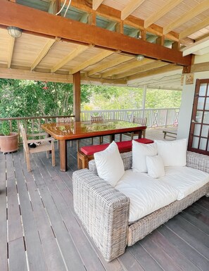 Outdoor dining - Eddoe's Hill - Beautiful Views of English Harbour! 4 Bedroom Property with (Saint Paul)