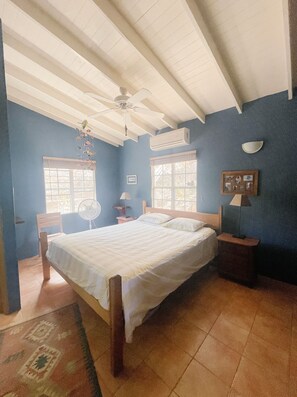 4 bedrooms, WiFi - Eddoe's Hill - Beautiful Views of English Harbour! 4 Bedroom Property with (Saint Paul)