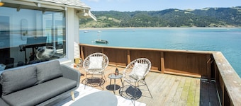 Views for miles of the  Ocean and Bolinas Lagoon