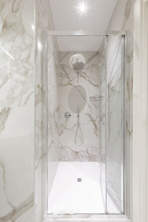 Bathroom - La Veneziana Boutique Rooms (Venice)