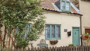Cottage | Front of property