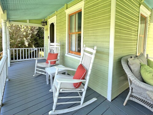 Carrot Top Cottage PLUS Carriage House