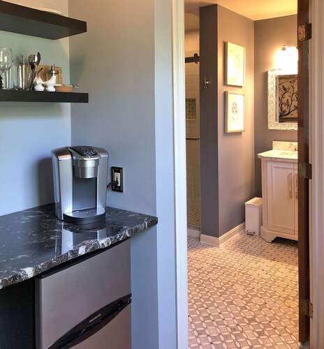 The Bluebird Suite at Harpers Ferry Guest House