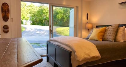 The Carriage House at Carrot Top Cottage