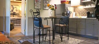 Top o' the Hill Apt. in historic Harpers Ferry