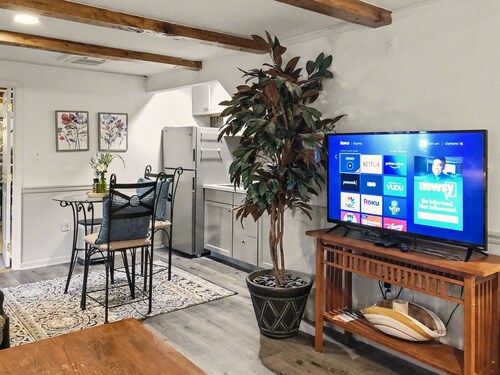 Top o' the Hill Apt. in historic Harpers Ferry