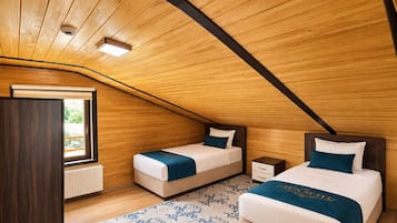 Penthouse Deluxe - sjöutsikt | Allergitestade sängkläder, ljudisolering och strykjärn/strykbräda