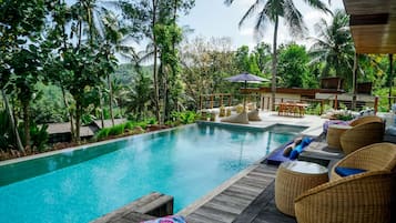 Four Bedroom Villa with Private Pool | Eigener Pool