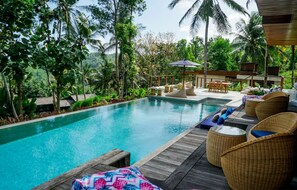 Four Bedroom Villa with Private Pool | Piscine privée