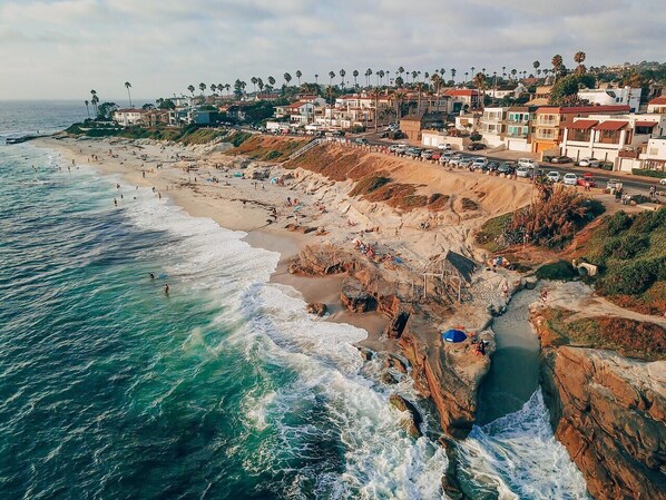 Una playa cerca