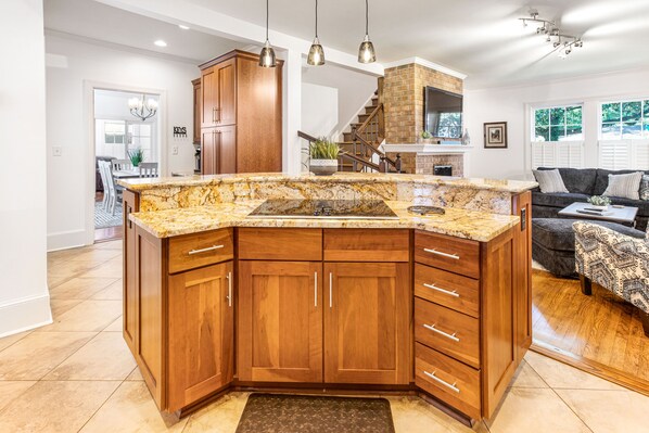 Interior - Majestic Ardsley Park Home On Magnolia-lined Street by Lucky Savannah (Savannah)