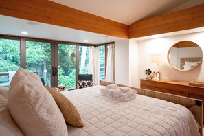 6 chambres, fer et planche à repasser, Wi-Fi gratuit, draps fournis