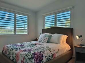 6 bedrooms, iron/ironing board, travel crib, free WiFi - Luxury Villa with Pool, Heated Jacuzzi, & Terrace in El Yunque Rainforest (Río Grande)
